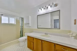 7100 NW 66th Terrace, Tamarac, FL 33321 - Photo 14