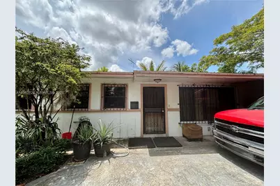 5300 SW 103rd Pl, Miami, FL 33165 - Photo 1