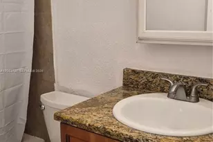 1480 NW 20th Ct, Fort Lauderdale, FL 33311 - Photo 6