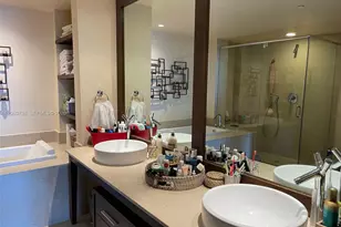 495 Brickell Ave, Miami, FL 33131 - Photo 20