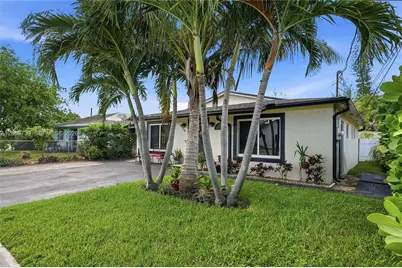 266 SW 7th Ct, Deerfield Beach, FL 33441 - Photo 4
