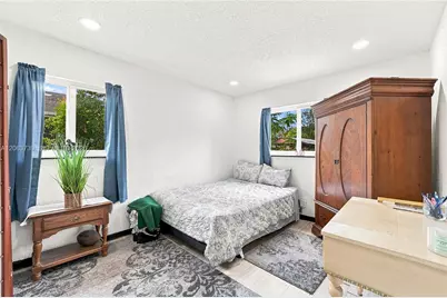 266 SW 7th Ct, Deerfield Beach, FL 33441 - Photo 18