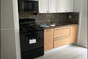 2215 NW 33rd St, Miami, FL 33142 - Photo 6