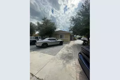 20764 NW 31st Ave, Miami Gardens, FL 33056 - Photo 4