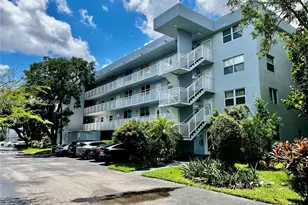 111 Royal Pk Dr, Oakland Park, FL 33309 - Photo 2