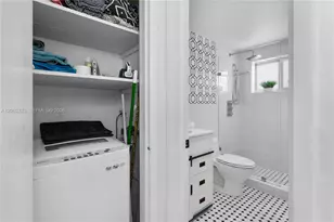 641 Espanola Way, Miami Beach, FL 33139 - Photo 22