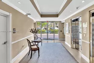 201 Golden Isles Dr, Hallandale Beach, FL 33009 - Photo 10