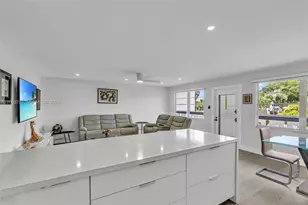 2109 Oakridge V, Deerfield Beach, FL 33442 - Photo 4