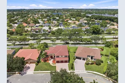 344 SW 159th Ln, Pembroke Pines, FL 33027 - Photo 32