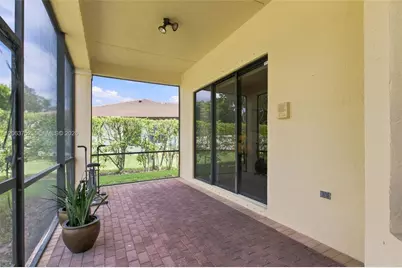 344 SW 159th Ln, Pembroke Pines, FL 33027 - Photo 30