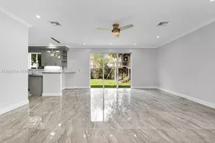 1623 E Harmony Lake Cir, Davie, FL 33324 - Photo 52