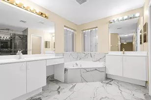 1623 E Harmony Lake Cir, Davie, FL 33324 - Photo 84