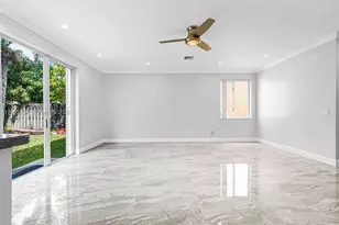 1623 E Harmony Lake Cir, Davie, FL 33324 - Photo 44