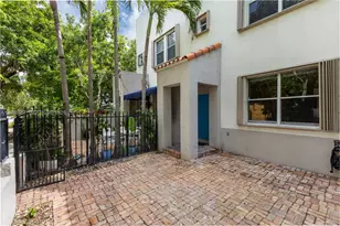3037 Center St, Miami, FL 33133 - Photo 32
