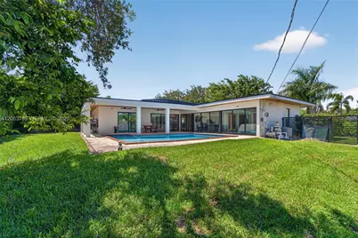 8880 SW 149th St, Palmetto Bay, FL 33176 - Photo 30