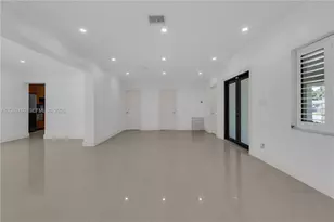 549 NE 12th Ave, Fort Lauderdale, FL 33301 - Photo 10