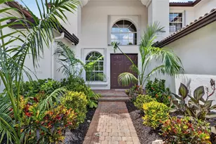 9570 Campi Dr, Lake Worth, FL 33467 - Photo 6