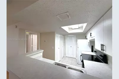 5045 Wiles Rd #201, Coconut Creek, FL 33073 - Photo 10
