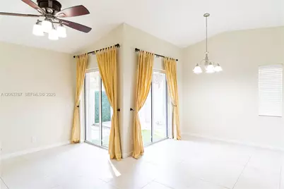 1494 Springside Dr #1494, Weston, FL 33326 - Photo 8