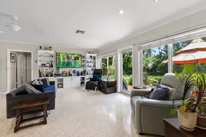 14 NW 109th St, Miami Shores, FL 33168 - Photo 6