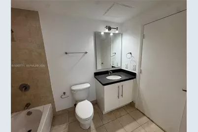 90 SW 3rd St #2314, Miami, FL 33130 - Photo 10