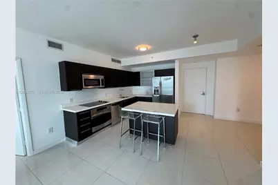 90 SW 3rd St #2314, Miami, FL 33130 - Photo 6