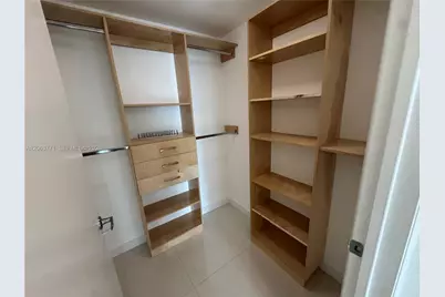 90 SW 3rd St #2314, Miami, FL 33130 - Photo 28