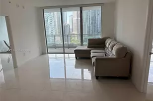 90 SW 3rd St, Miami, FL 33130 - Photo 4