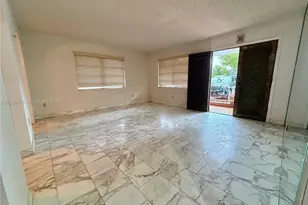 320 NW 61st Ave, Miami, FL 33126 - Photo 6