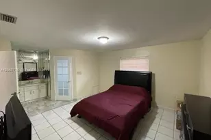 320 NW 61st Ave, Miami, FL 33126 - Photo 18