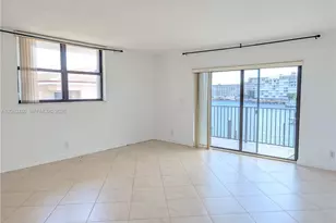 1900 Diana Dr, Hallandale Beach, FL 33009 - Photo 14