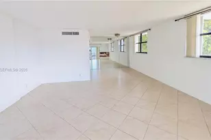 1900 Diana Dr, Hallandale Beach, FL 33009 - Photo 4