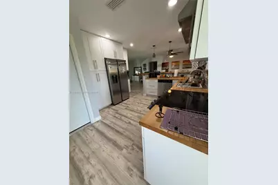 3600 NW 113th Ave, Sunrise, FL 33323 - Photo 4