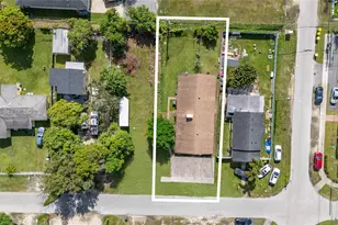 963 NE 5th Ave, Homestead, FL 33030 - Photo 12