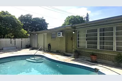 185 NE 129th St, North Miami, FL 33161 - Photo 16