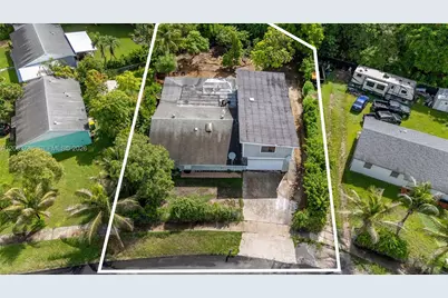 155 SW 16th Ter, Homestead, FL 33030 - Photo 4