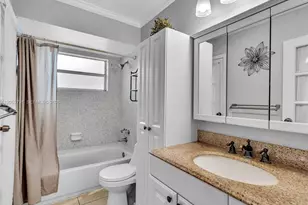 5001 W Oakland Park Blvd, Lauderdale Lakes, FL 33313 - Photo 12