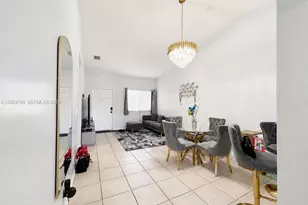 7830 NW 6th St, Pembroke Pines, FL 33024 - Photo 2