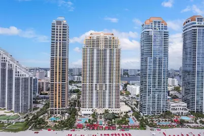 17875 Collins Ave #3206, Sunny Isles Beach, FL 33160 - Photo 56