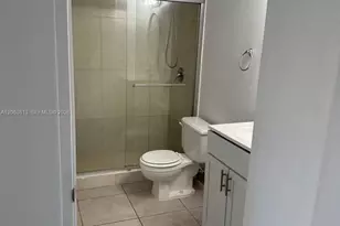 6135 NW 186th St, Hialeah, FL 33015 - Photo 12