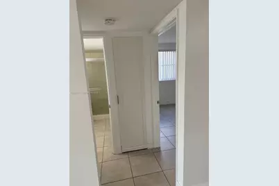 6135 NW 186th St #312, Hialeah, FL 33015 - Photo 8