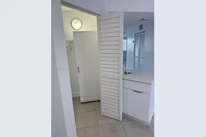 6135 NW 186th St #312, Hialeah, FL 33015 - Photo 2