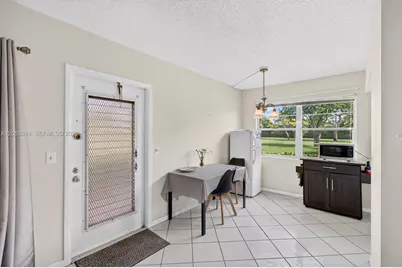 14 Preston #A, Boca Raton, FL 33434 - Photo 6