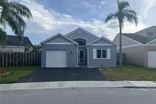 289 SW 159th Ln, Sunrise, FL 33326 - Photo 1