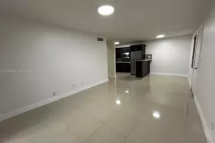 8701 SW 141st St, Palmetto Bay, FL 33176 - Photo 4