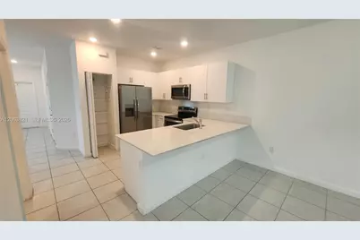 24504 SW 119th Pl, Miami, FL 33032 - Photo 4