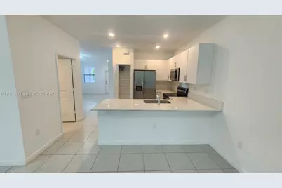 24504 SW 119th Pl, Miami, FL 33032 - Photo 12