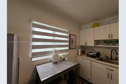 13550 SW 6th Ct #301A, Pembroke Pines, FL 33027 - Photo 12