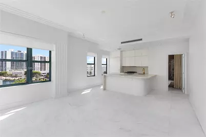 2421 Lake Pancoast Dr #7A, Miami Beach, FL 33140 - Photo 4