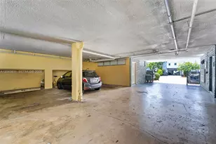 915 Jefferson Ave, Miami Beach, FL 33139 - Photo 18